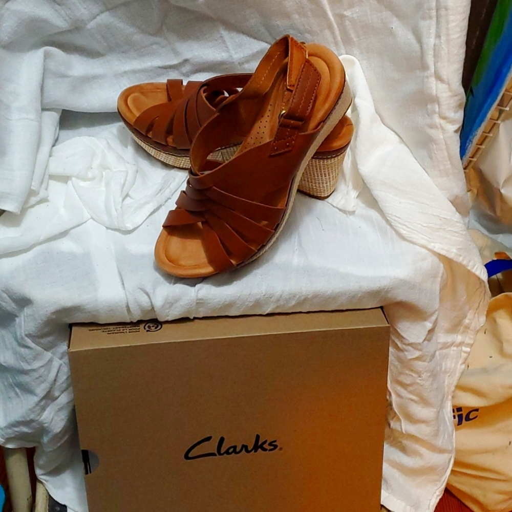 Clark's Elleri Grace wedge shoes